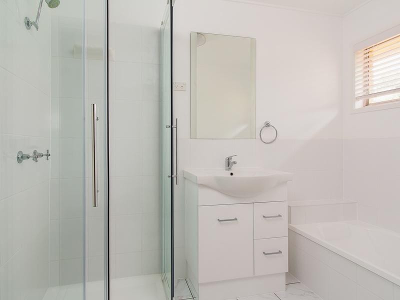 9 Orsan Street, Wynnum West QLD 4178