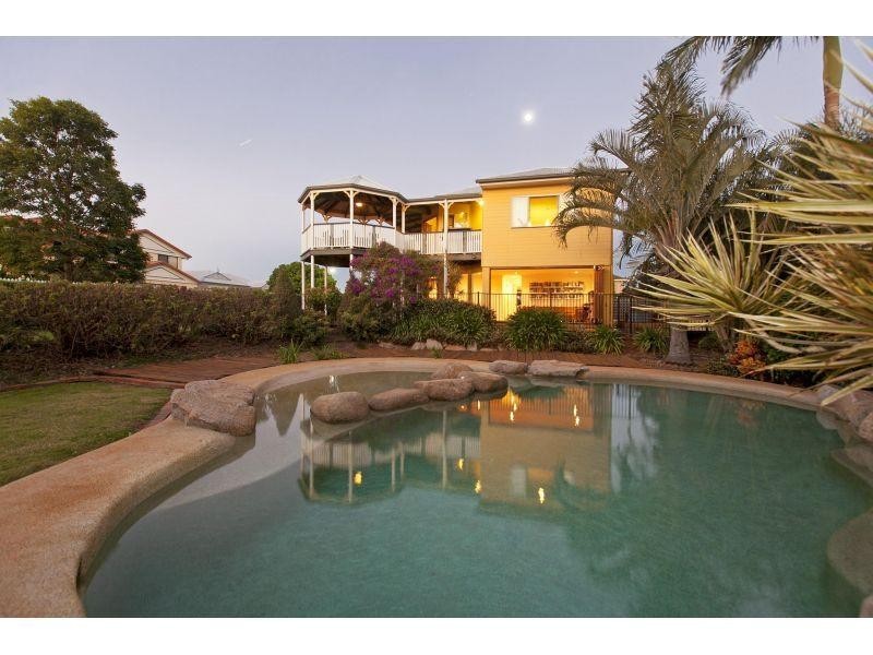 27 Sweetapple Place, Manly West QLD 4179