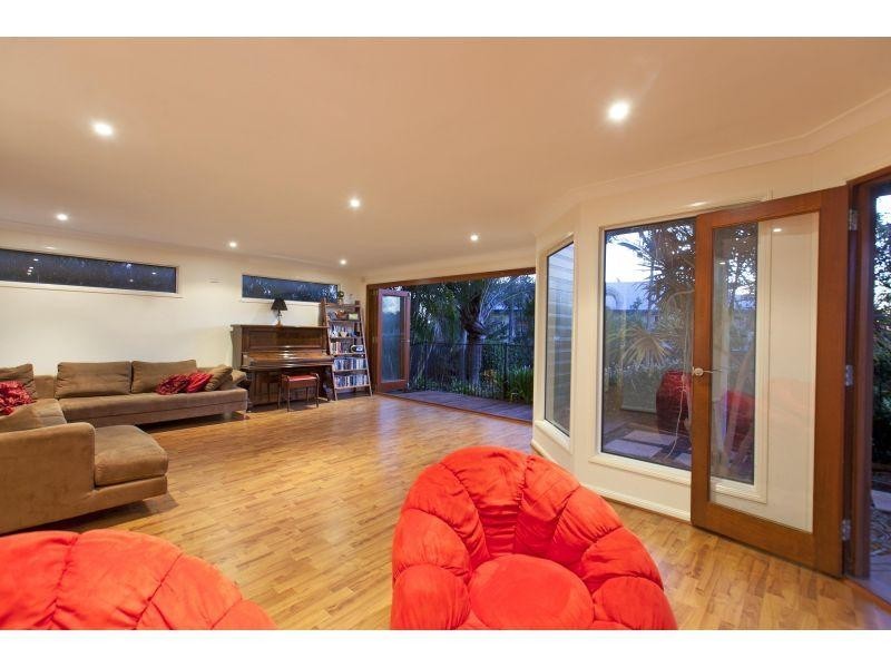 27 Sweetapple Place, Manly West QLD 4179