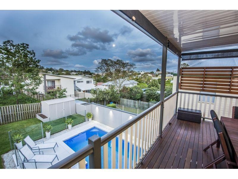 36 Wyena Street, Camp Hill QLD 4152