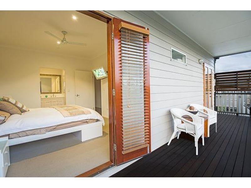 36 Wyena Street, Camp Hill QLD 4152