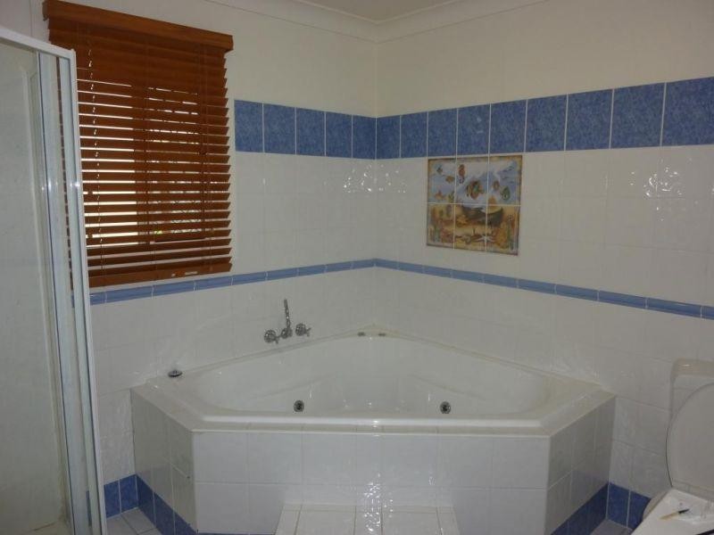 74 Major, Manly West QLD 4179