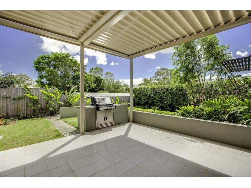 70 Moss Road, Wakerley QLD 4154