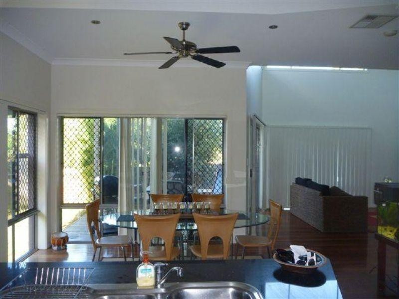 186 Hargraves Road, Wakerley QLD 4154