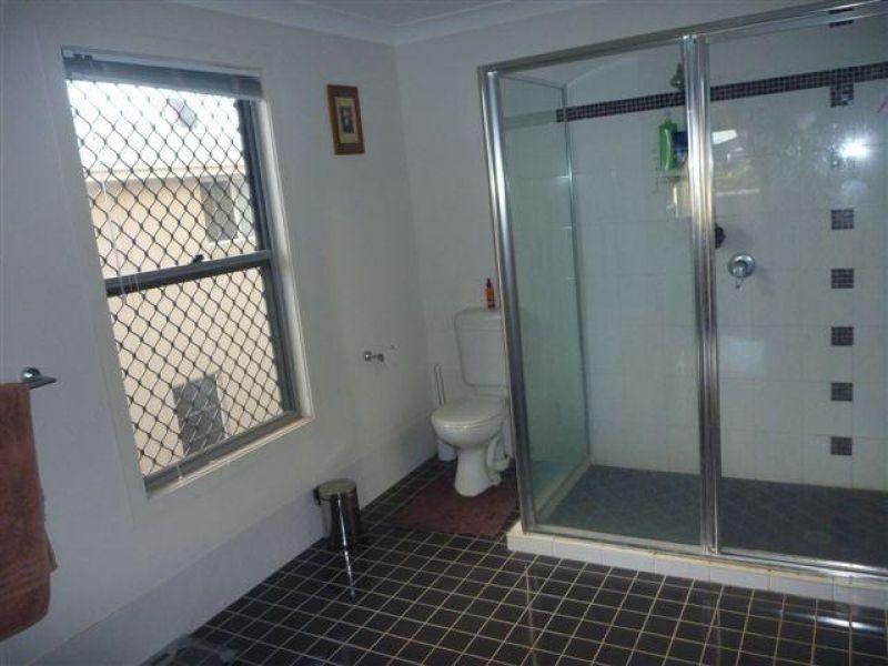 186 Hargraves Road, Wakerley QLD 4154