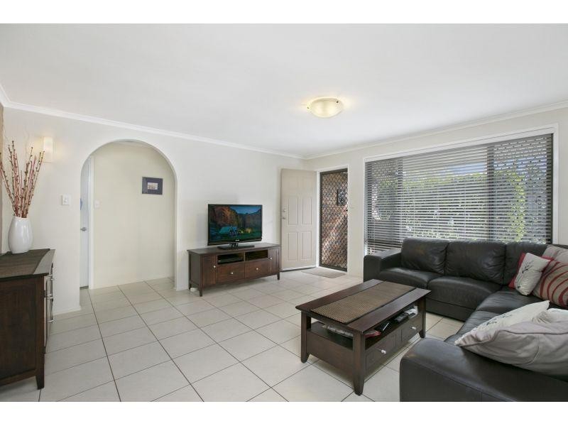 4 Idamea Street, Carina Heights QLD 4152