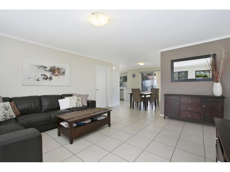 4 Idamea Street, Carina Heights QLD 4152