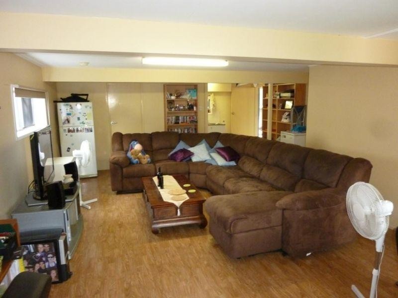 24 Tulkara Street, Manly West QLD 4179