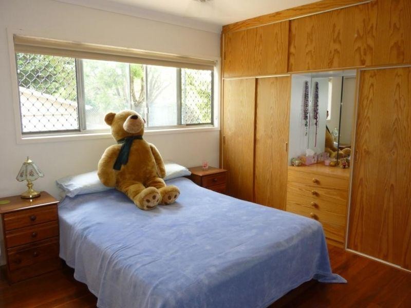 24 Tulkara Street, Manly West QLD 4179