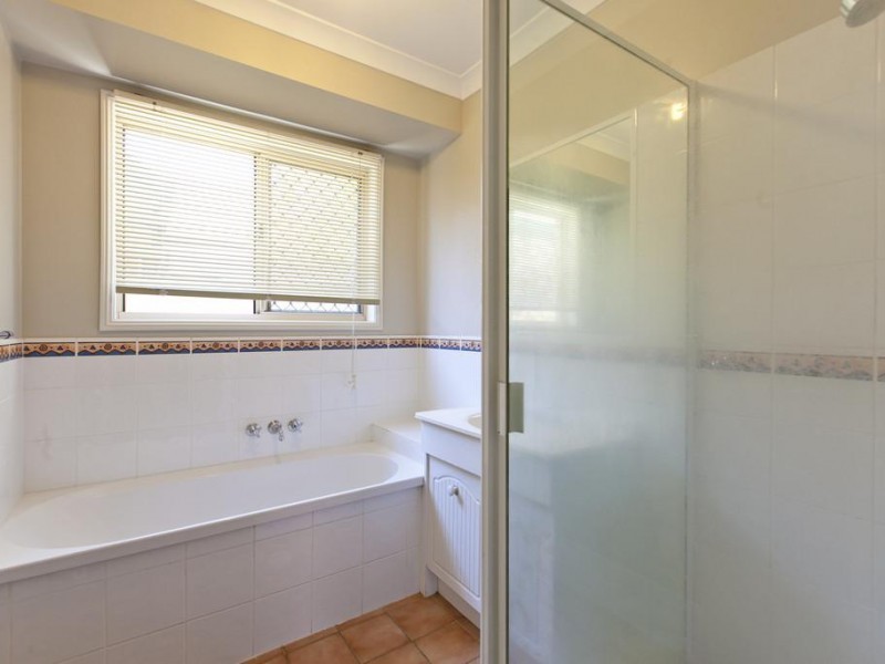 16 Kooringal Street, Tingalpa QLD 4173