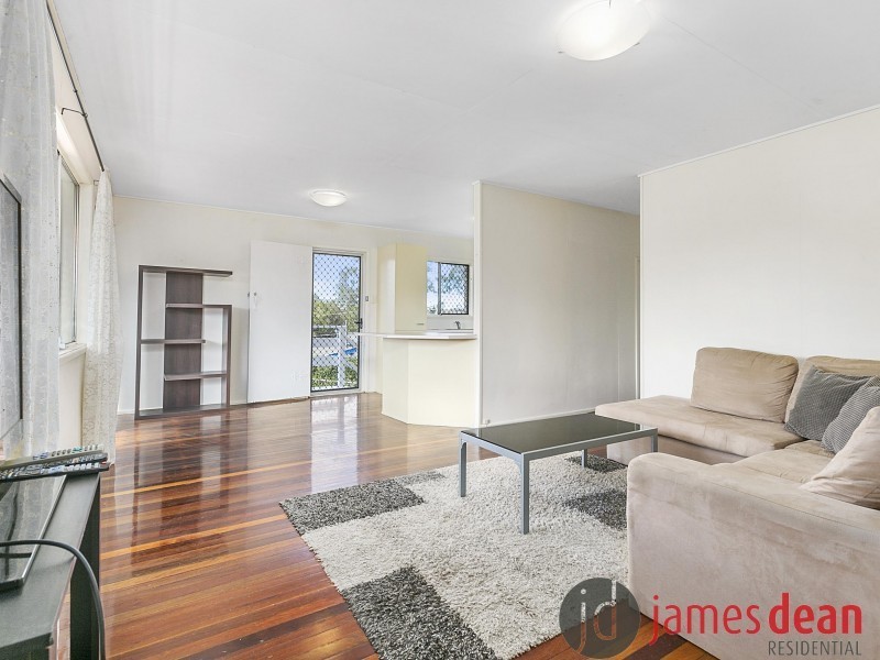 10 Wilfred Street, Lota QLD 4179