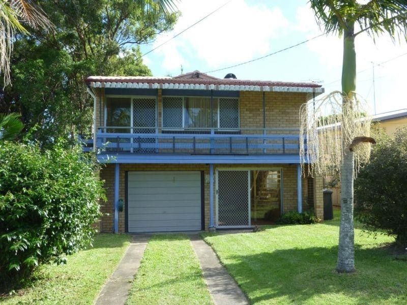 10  Wilfred Street, Lota QLD 4179