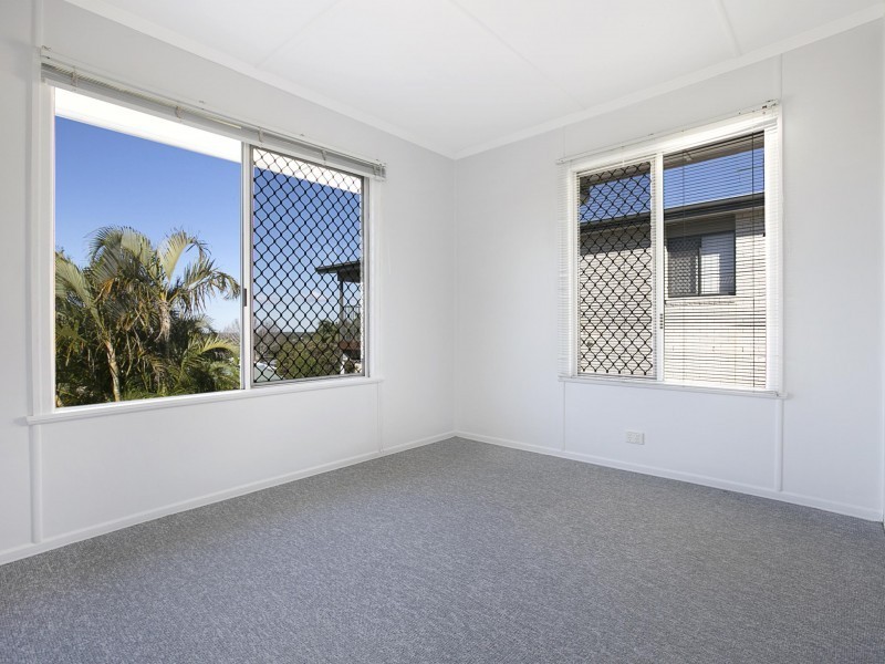 12 Rickston Street, Manly West QLD 4179