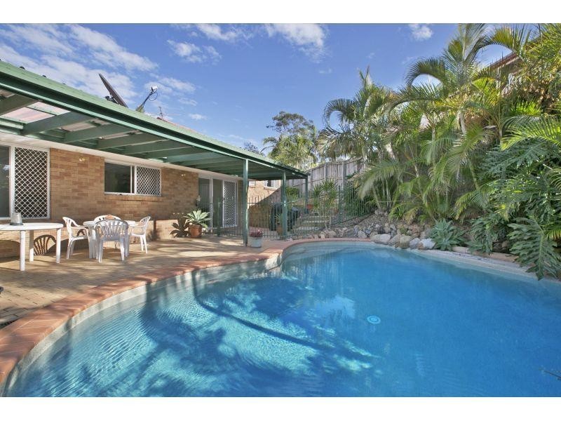 15  Christina Place, Belmont QLD 4153