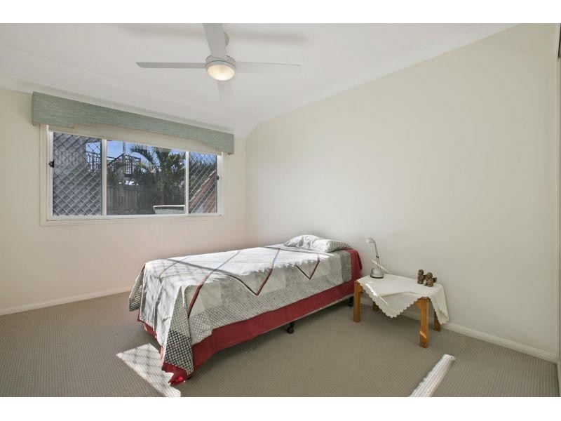 15  Christina Place, Belmont QLD 4153