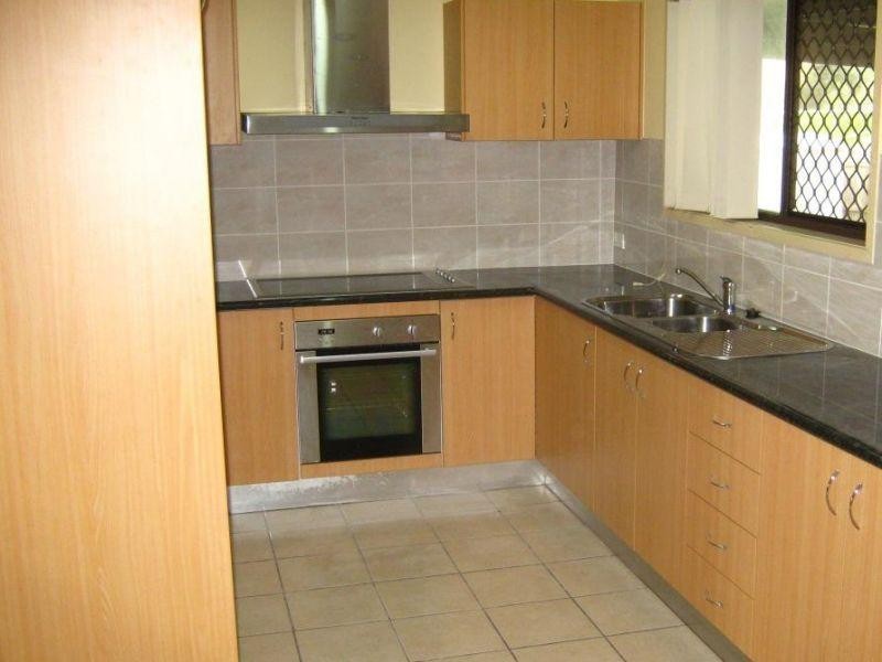 37  Thurston Street, Tingalpa QLD 4173