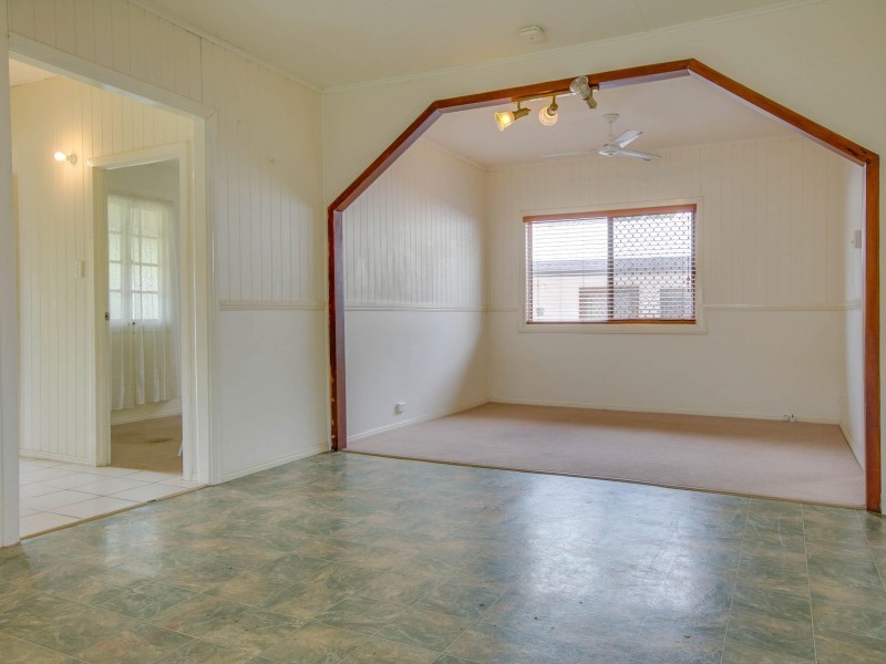 22 Daniel Street, Lota QLD 4179