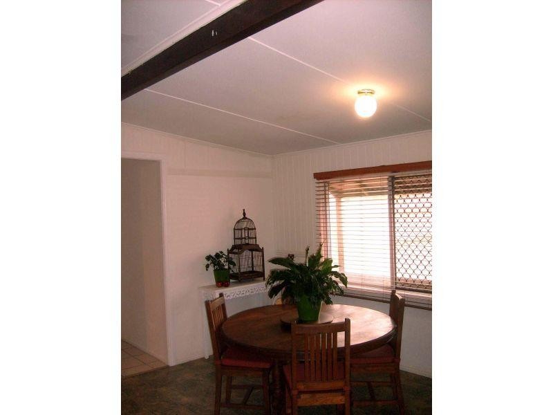 22 Daniel Street, Lota QLD 4179