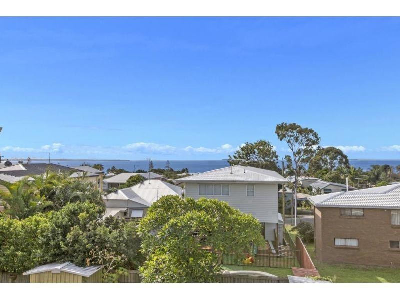 16 Kingsley Tce, Wynnum QLD 4178