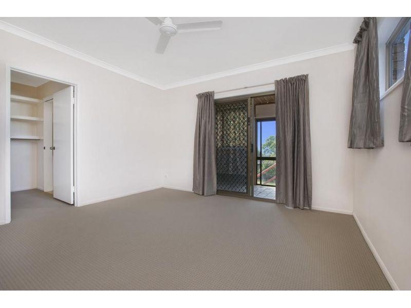 16 Kingsley Tce, Wynnum QLD 4178