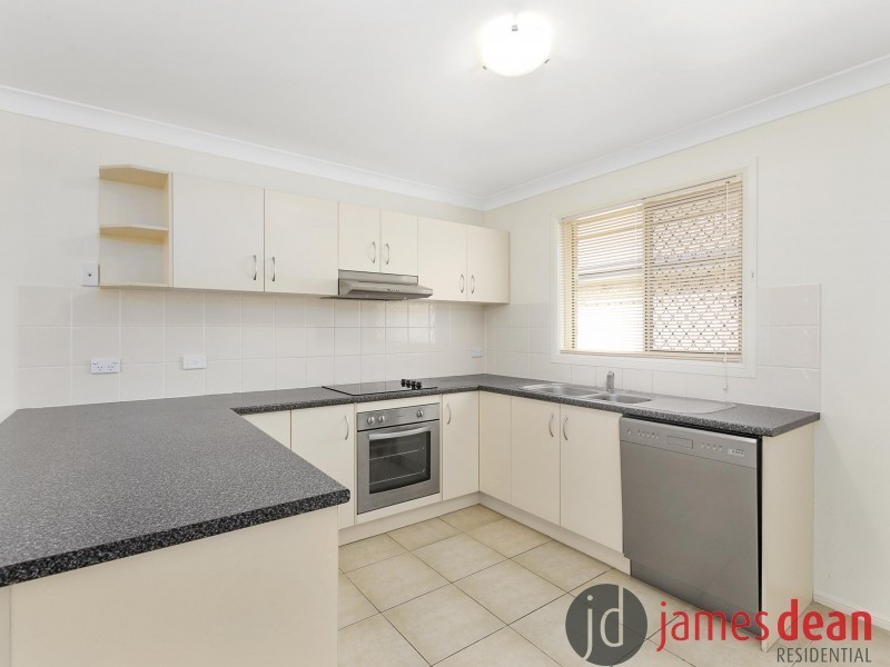 25 Wirra Circuit, Wynnum West QLD 4178