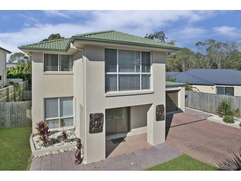 4 Chipping Close, Wakerley QLD 4154