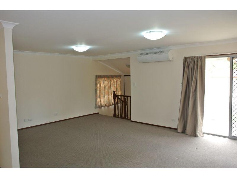 5 Falstaff Street, Belmont QLD 4153