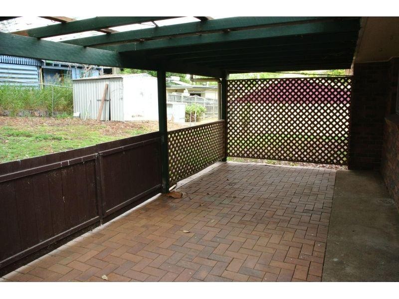 5 Falstaff Street, Belmont QLD 4153