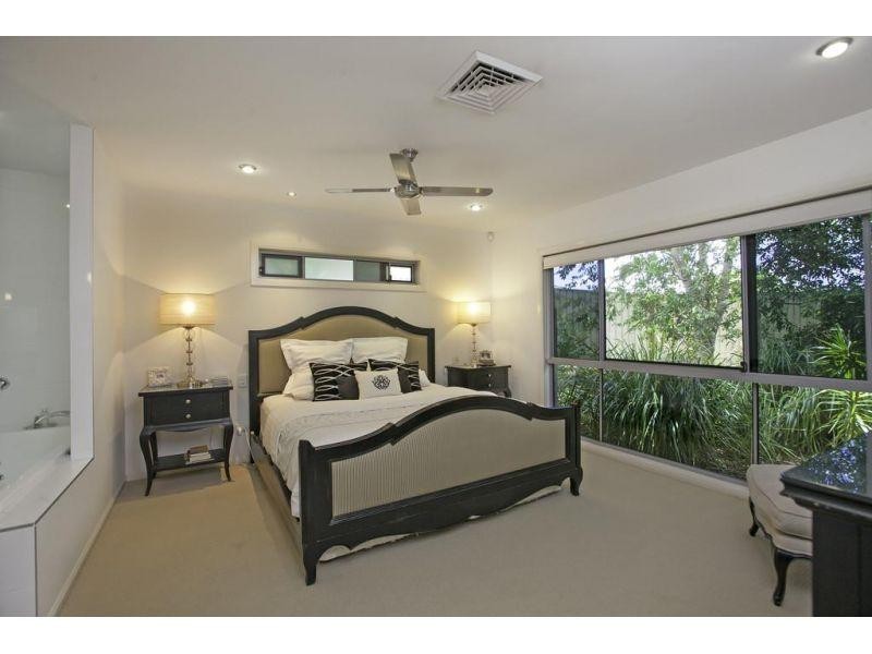 40 Gumdale Street, Wakerley QLD 4154