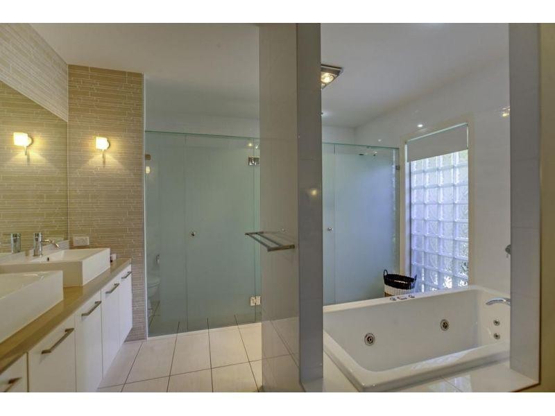 40 Gumdale Street, Wakerley QLD 4154