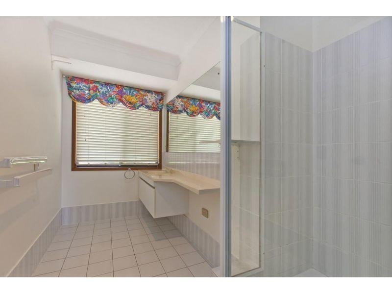 12 Oakwood Street, Capalaba QLD 4157