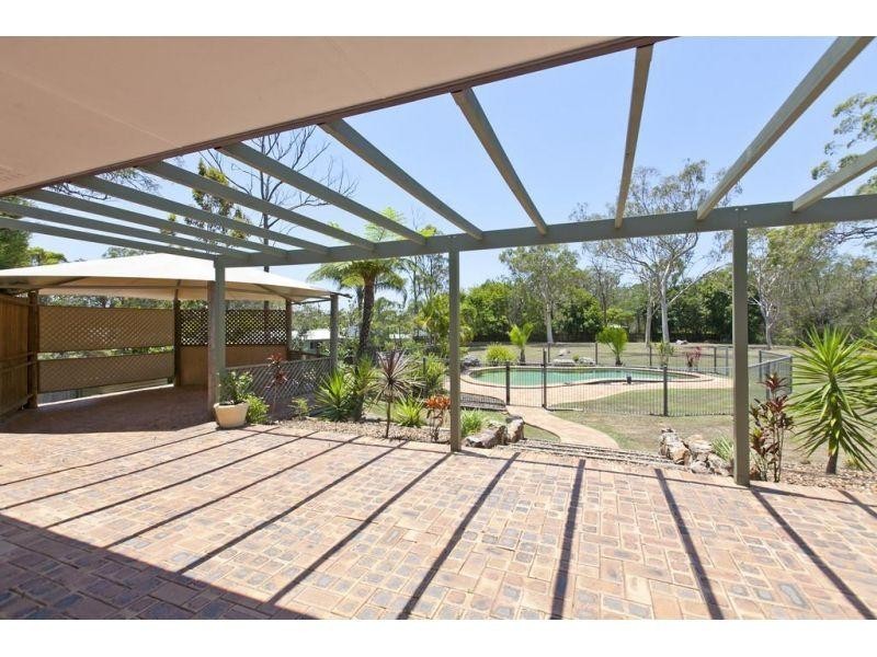 12 Oakwood Street, Capalaba QLD 4157