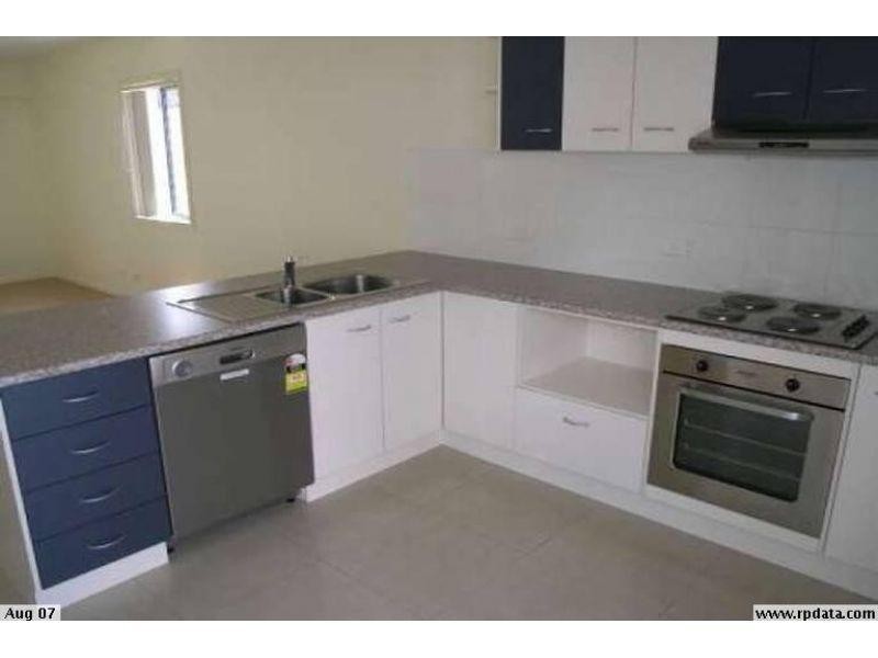 5/32 Dickenson Street, Carina QLD 4152