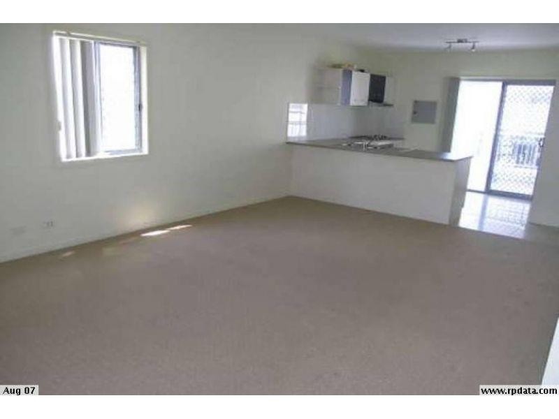 5/32 Dickenson Street, Carina QLD 4152