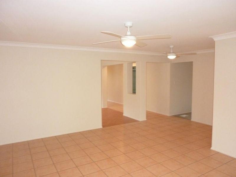 106 Hargreaves Road, Manly West QLD 4179