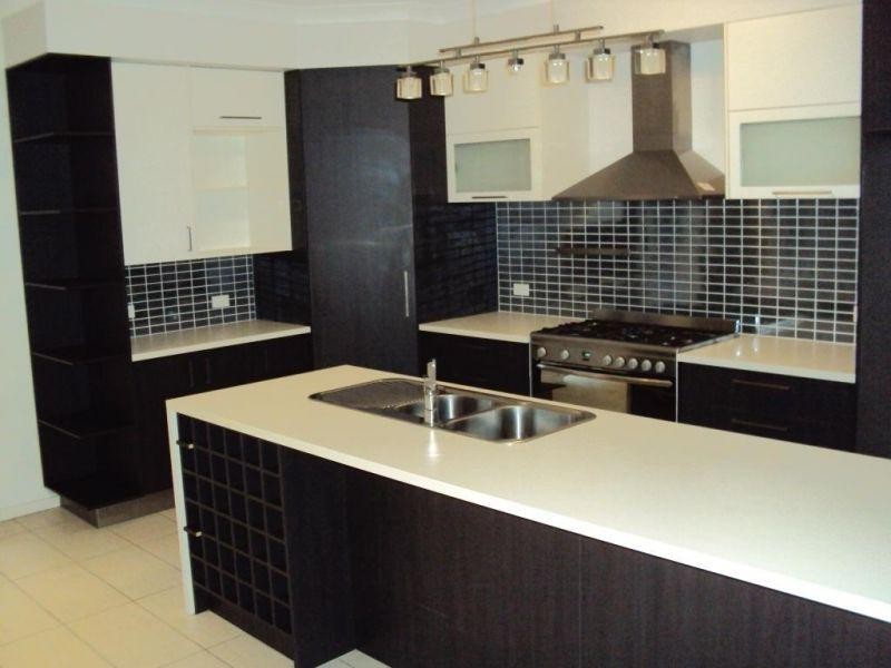 18 Bayschester Place, Wakerley QLD 4154