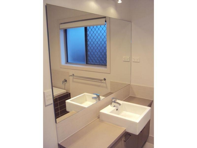 18 Bayschester Place, Wakerley QLD 4154