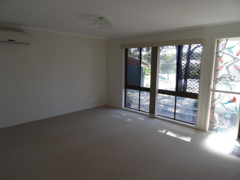 19 Grampian Court, Rochedale South QLD 4123