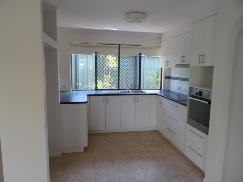19 Grampian Court, Rochedale South QLD 4123