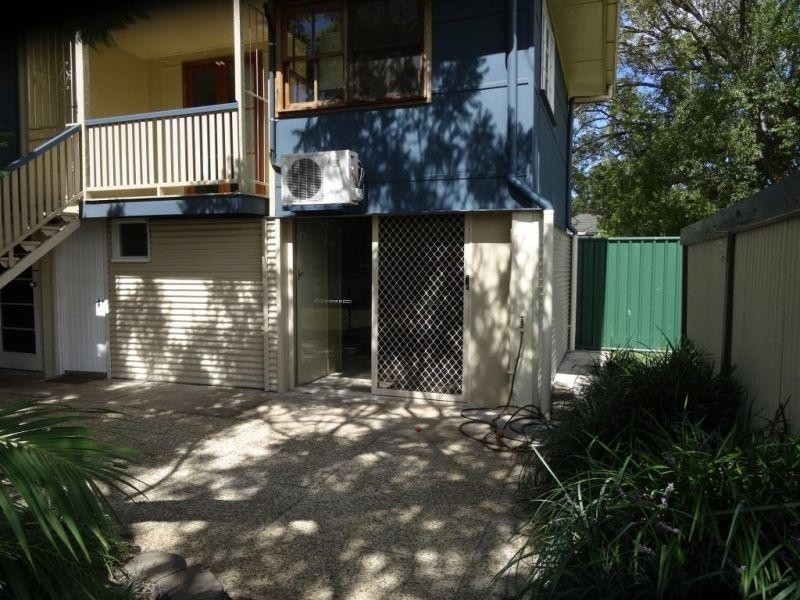 53  Wondall Road, Wynnum West QLD 4178