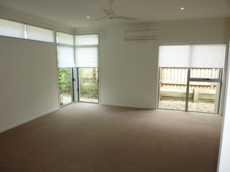 32  Macquarie Street, Wakerley QLD 4154