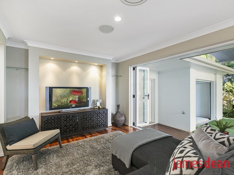 36 Balgowlah Street, Wakerley QLD 4154