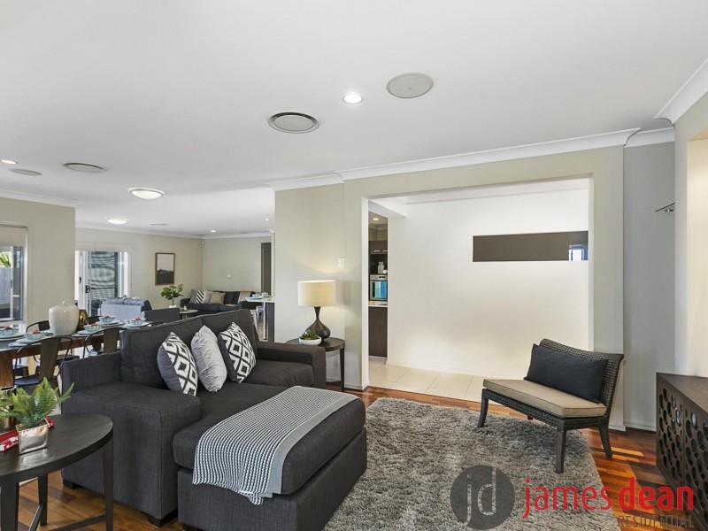 36 Balgowlah Street, Wakerley QLD 4154