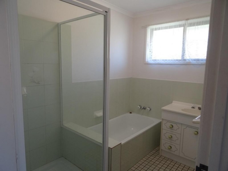 14 Plaza Street, Wynnum West QLD 4178