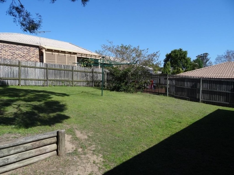 14 Plaza Street, Wynnum West QLD 4178