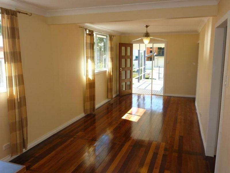 96 Thomas Street, Birkdale QLD 4159