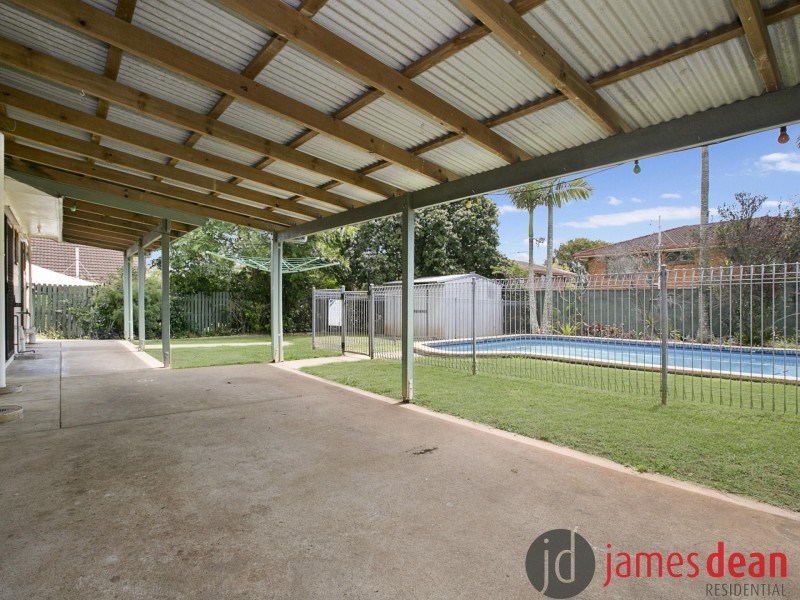 35  Tarwhine Street, Manly West QLD 4179