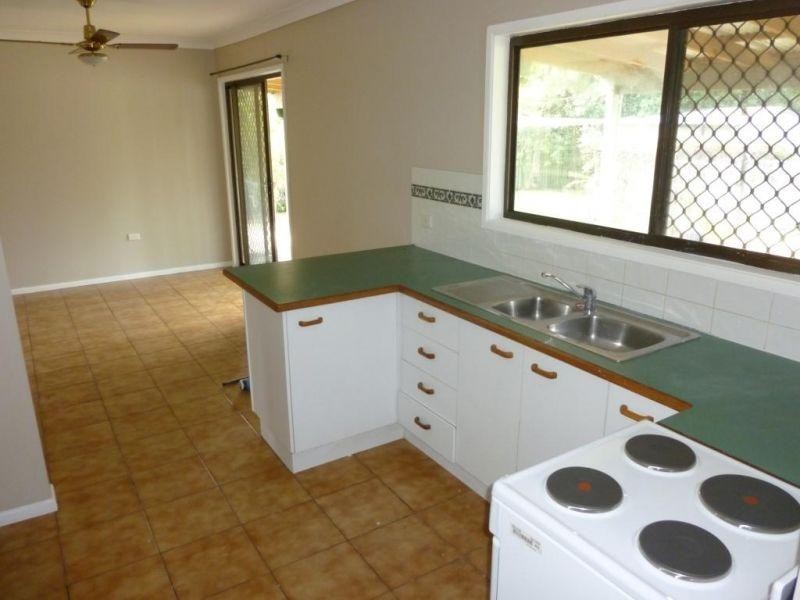 35  Tarwhine Street, Manly West QLD 4179