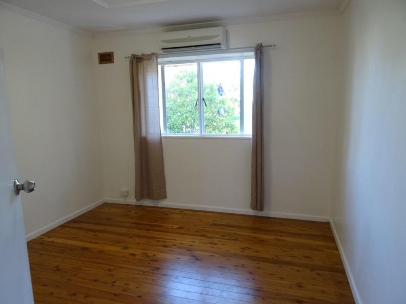 31 Raeburn Street, Manly QLD 4179
