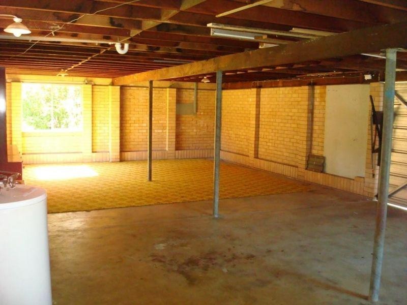 27 Radford Road, Manly West QLD 4179